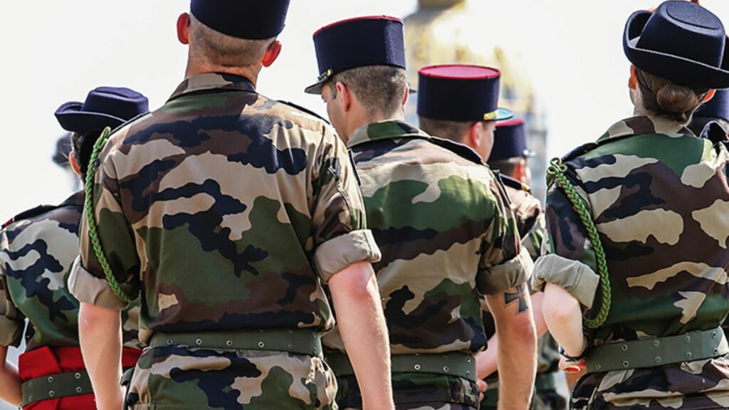 Estimer sa solde militaire avec l'estimateur NPRM