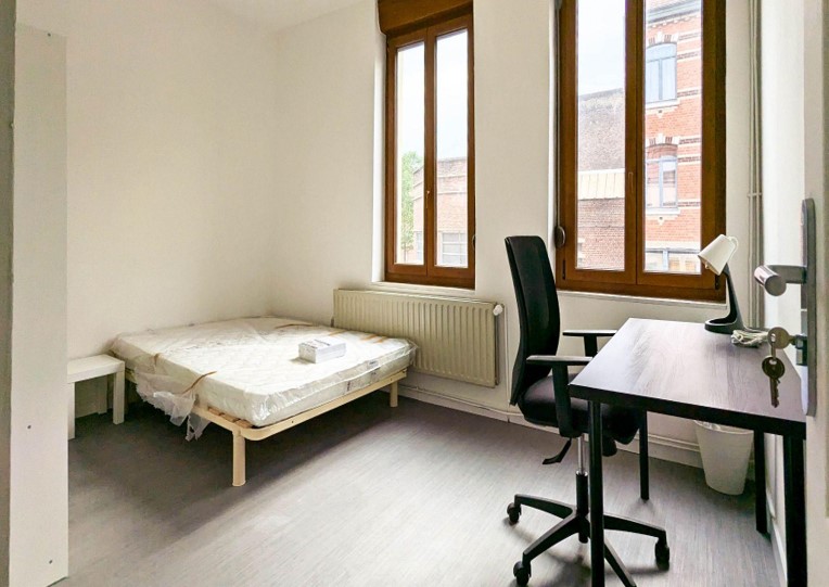 Chambre en colocation meublée de 12 à 14 m2