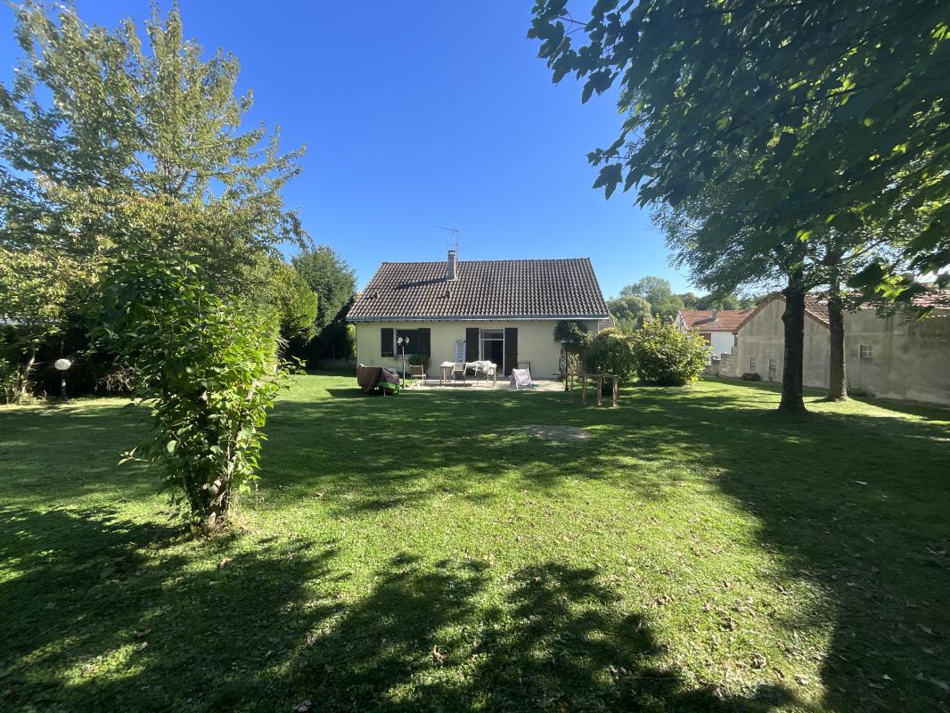 Maison 120 m² avec jardin, garage double et sous-sol – Breuvery-sur-Coole (51240)