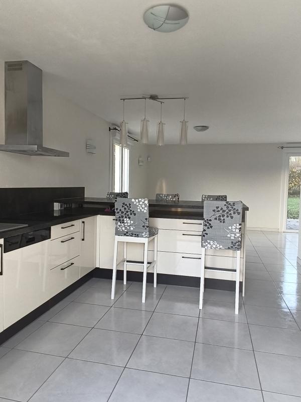 Maison 120 m² avec jardin, garage double et sous-sol – Breuvery-sur-Coole (51240)