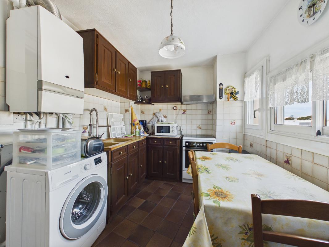 Appartement T3 deux box fermés, deux balcons et vue dégagée