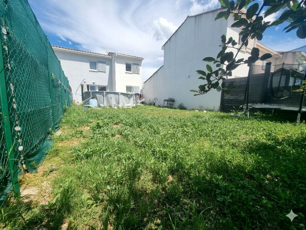 Maison 3 chambres et jardin - VIDAUBAN