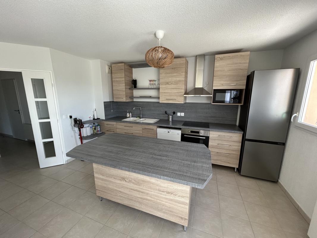 Superbe T3 - Récent 68m2 - Belle Terrasse