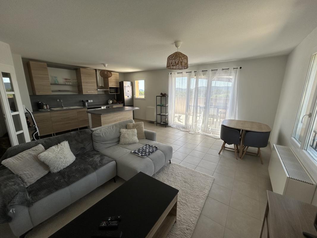 Superbe T3 - Récent 68m2 - Belle Terrasse