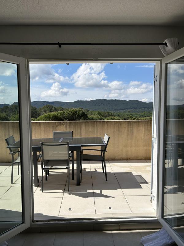 Superbe T3 - Récent 68m2 - Belle Terrasse
