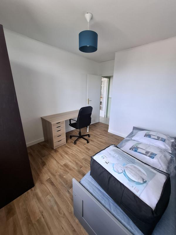 T3 meublé de 65 m² avec balcon et loggia – Brest