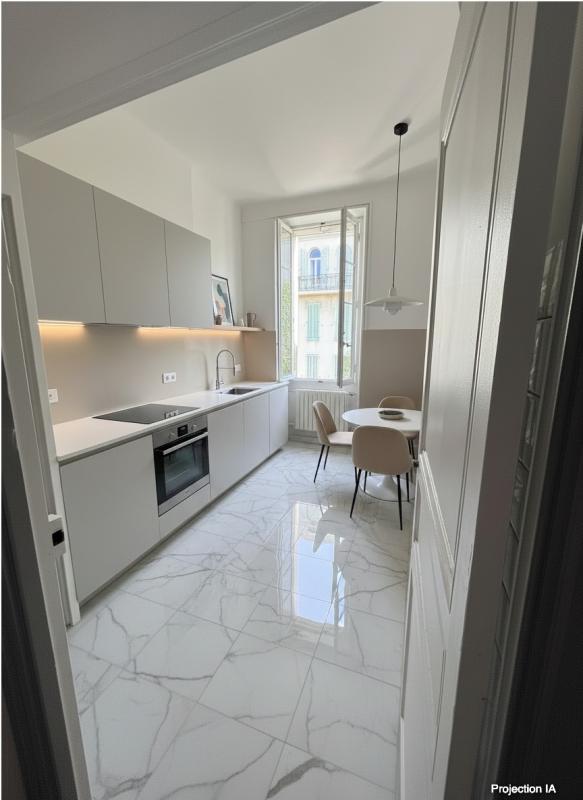 APPARTEMENT T4 - HAUSSMANIEN - PALAIS LONGCHAMP - CINQ AVENUES