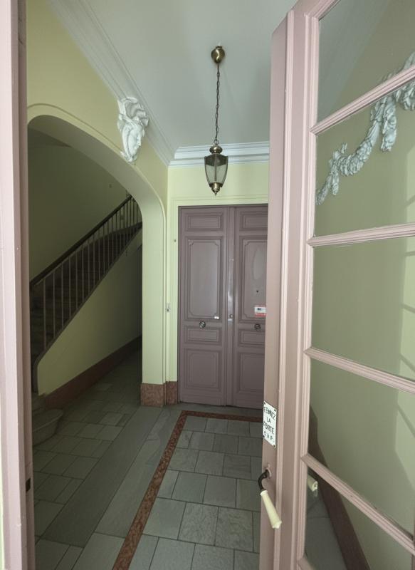 APPARTEMENT T4 - HAUSSMANIEN - PALAIS LONGCHAMP - CINQ AVENUES
