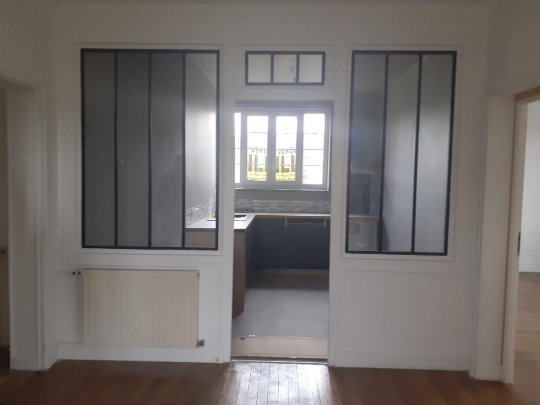 Appartement T3 de 87 m² avec cave – Charleville-Mézières