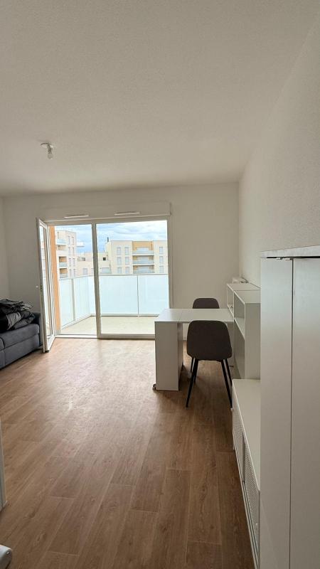 Appartement meublé neuf 25,66 m² avec balcon, parking et ascenseur à Mulhouse