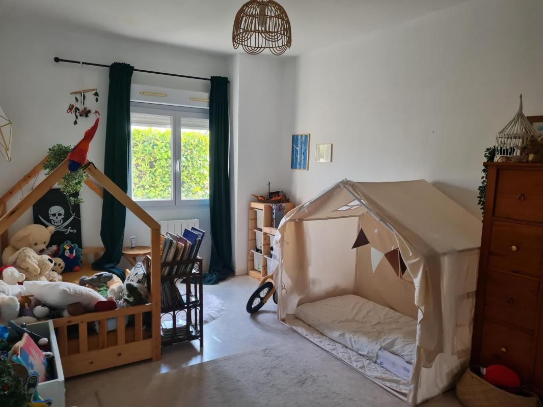 Maison longère de plain-pied 100 m² avec jardin – Plouvien