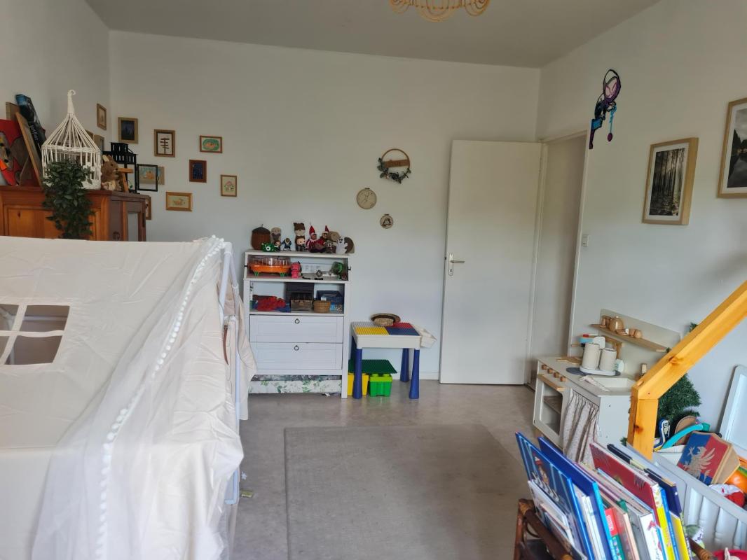 Maison longère de plain-pied 100 m² avec jardin – Plouvien